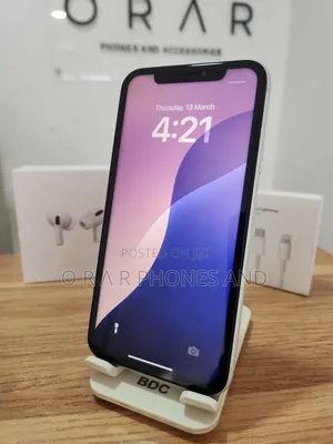 Apple iPhone XR 64 GB White