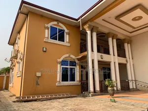 5bdrm House in Kenyasi Adwumam., Kumasi Metropolitan for sale