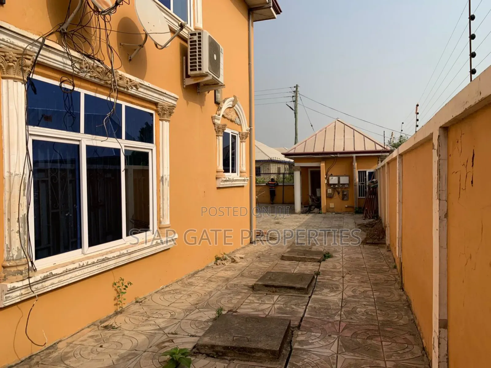 5bdrm House in Kenyasi Adwumam., Kumasi Metropolitan for sale