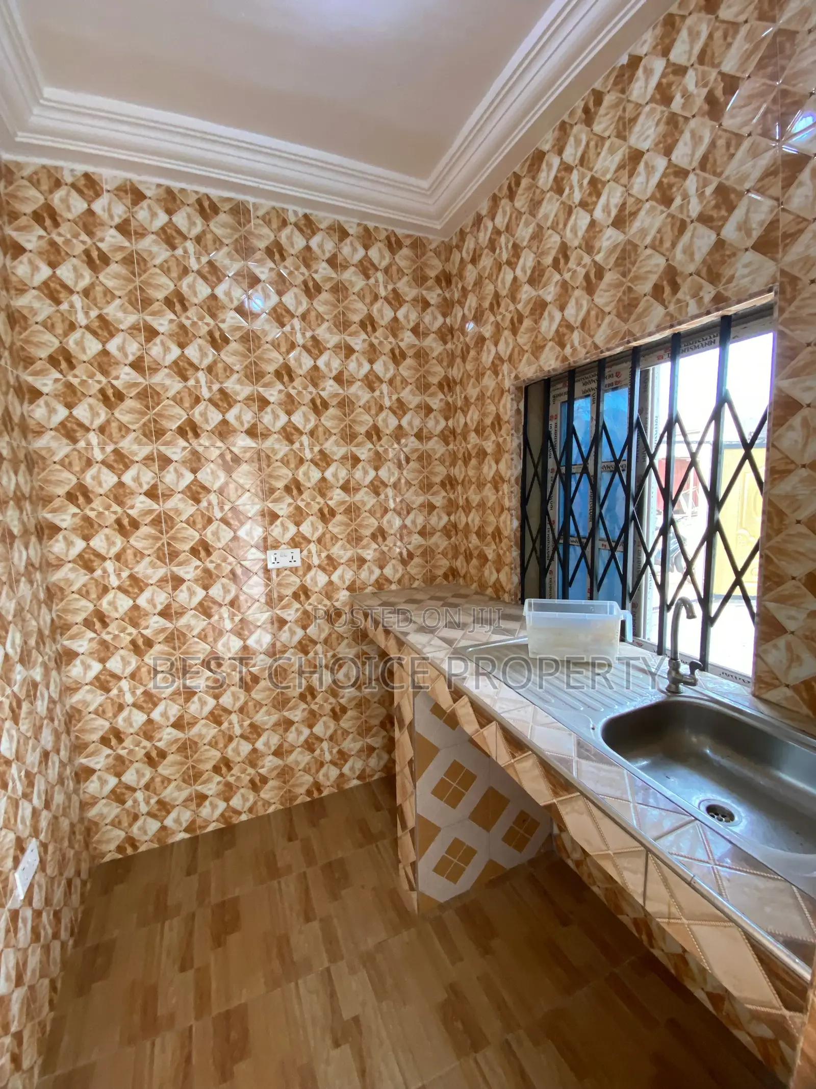 1bdrm Apartment in Lakeside Estate for rent