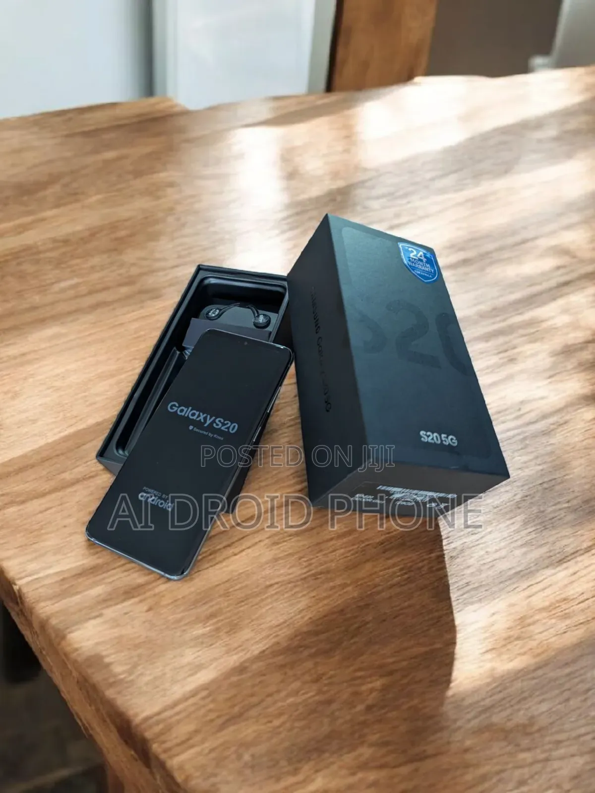 New Samsung Galaxy S20 128 GB Black