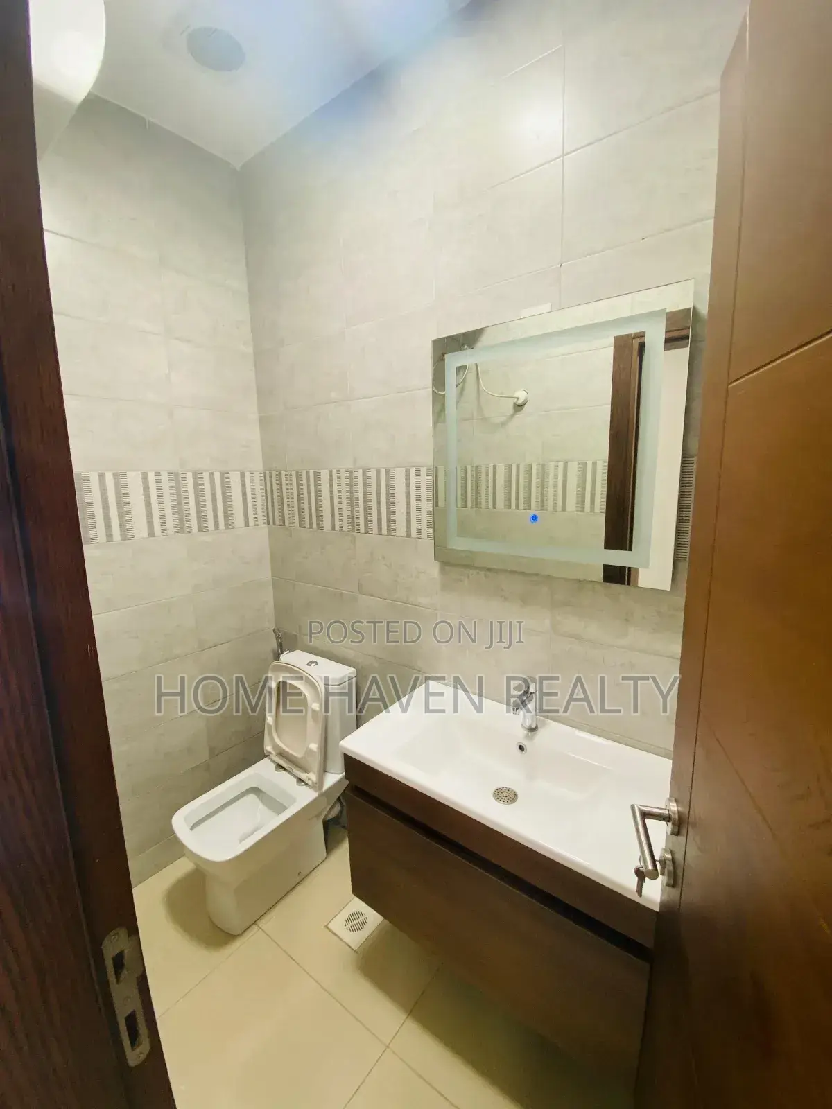 Furnished 3bdrm Apartment in Airport Residentials for rent