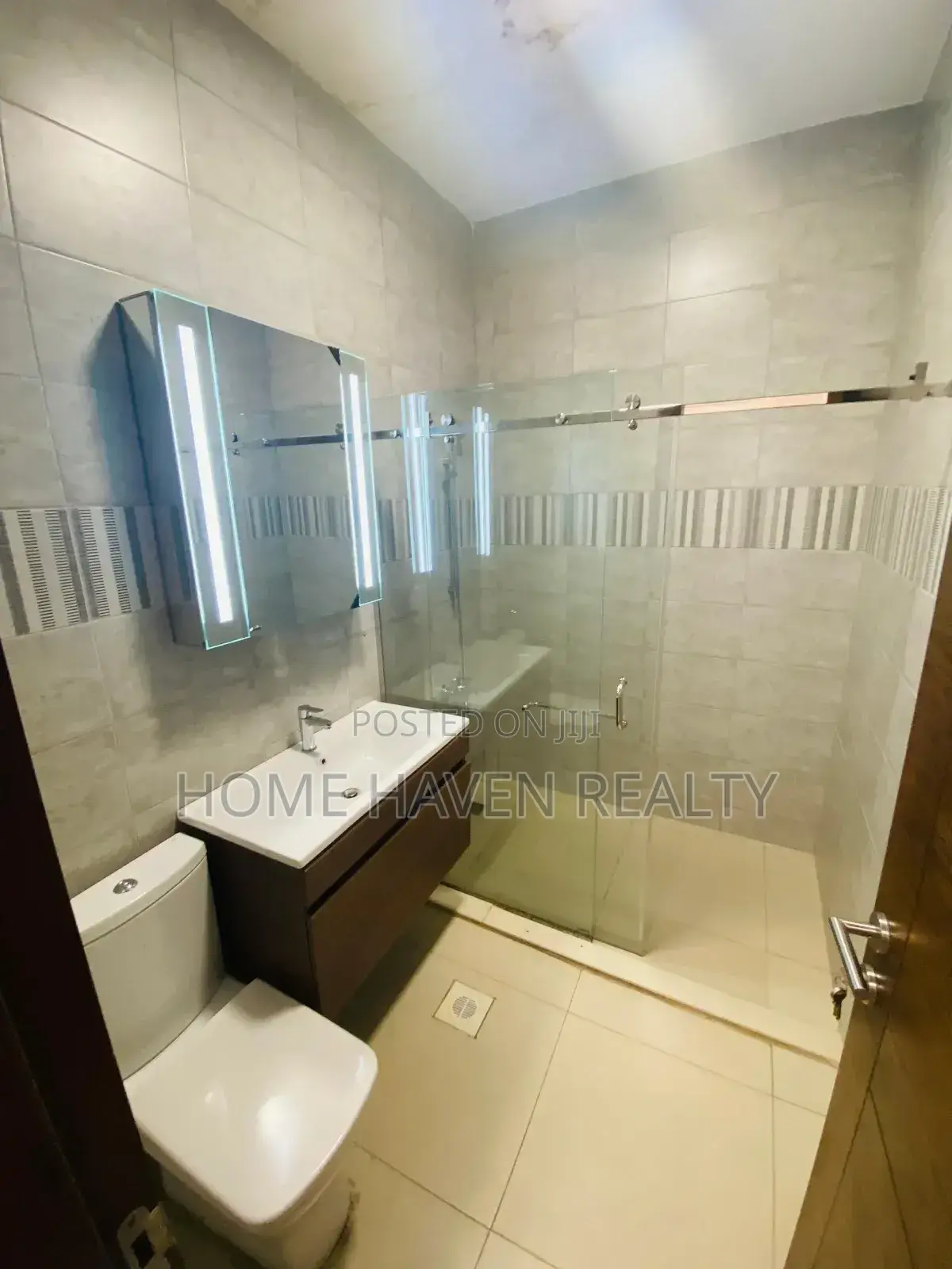 Furnished 3bdrm Apartment in Airport Residentials for rent