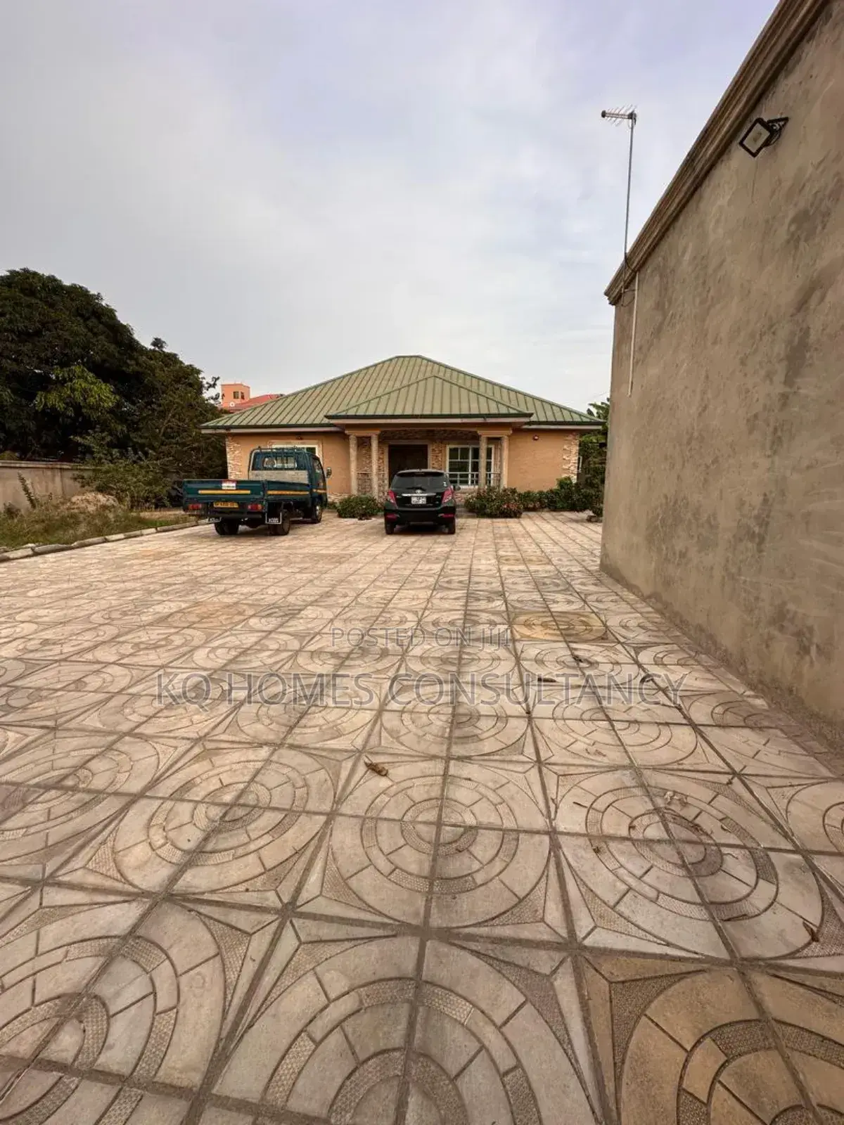 3bdrm House in Lapaz for sale