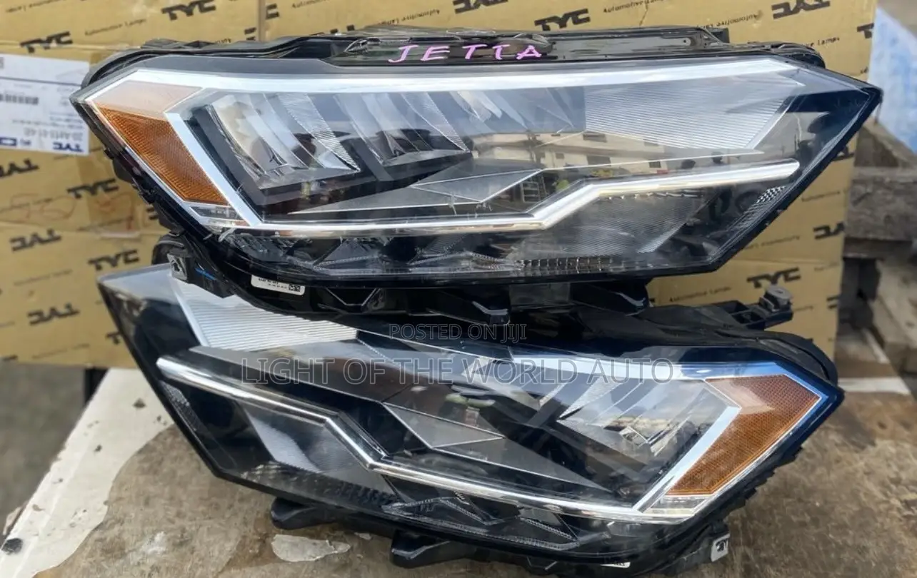 Jetta Headlight 2021-2024 Available