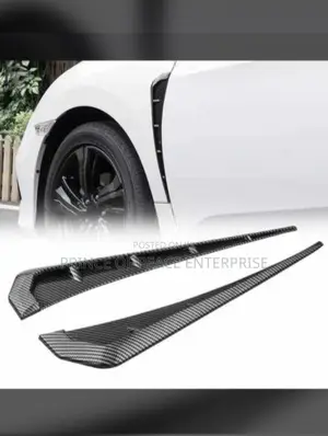 Fender Air Scoop or Fender Air Flow Pair ( Universal )