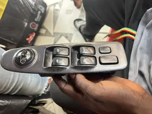 Hyundai Elantra 2001 2003 2004 05 2006 Door Control Switch