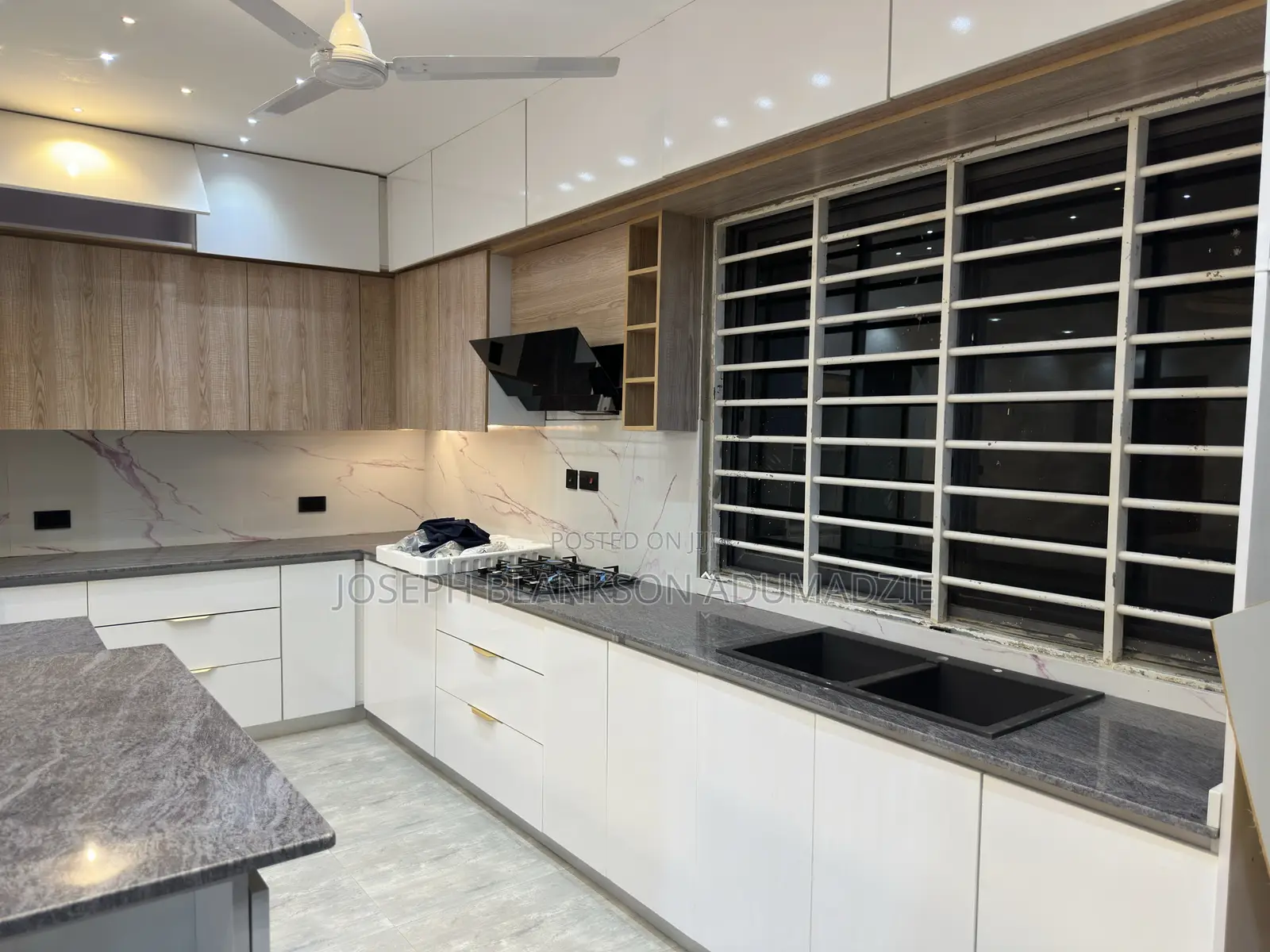 4bdrm House in Anne Estate, Oyarifa Mall Area for sale