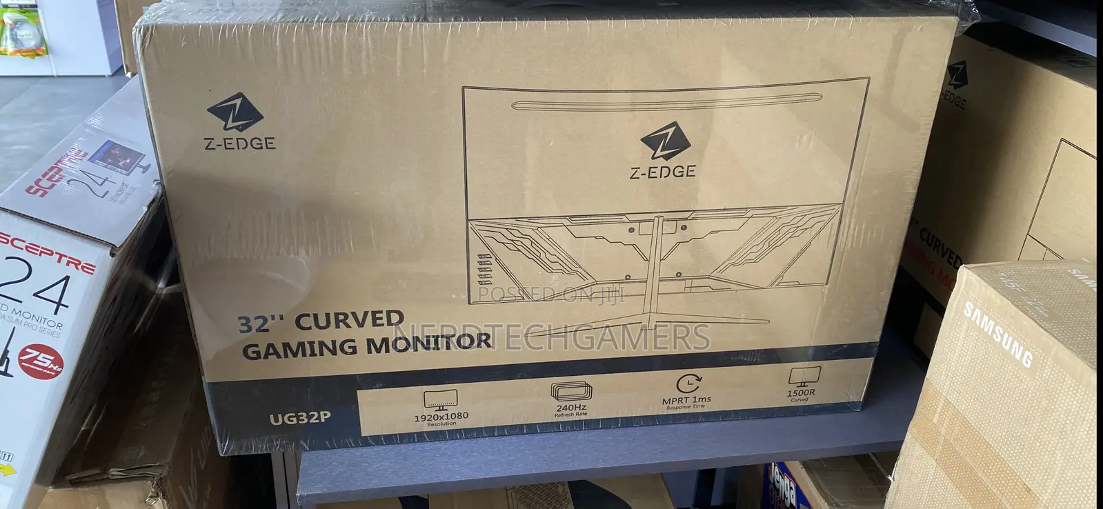 Z-Edge 32 Inch 144hz/200hz Curved Gaming Monitor,