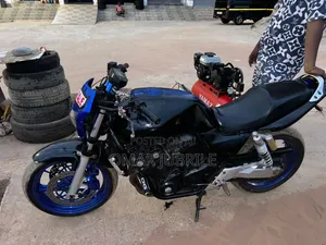 Honda CB 2022 Black