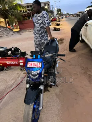 Honda CB 2022 Black