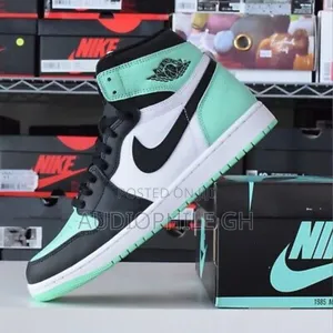 Air Jordan 1 Retro High Og Green Glow Sneakers