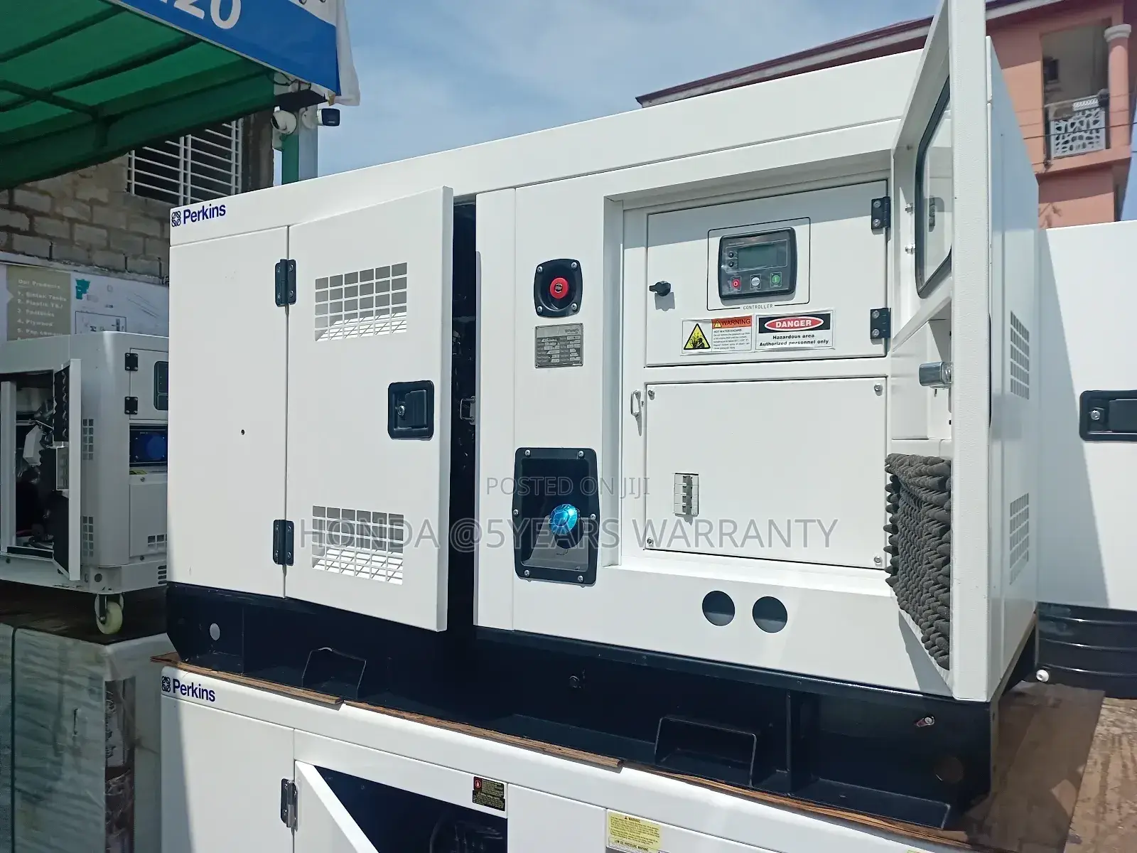 Reliable Perkins Generator 18kw 22kva Silent Engine