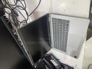Laptop Dell 16GB Intel Core I5 SSHD+SSD 256GB