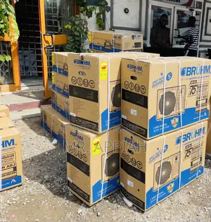Super Silent Midea 1.5hp Split Type Air Conditioner.