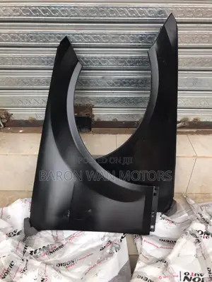 W204 ( C250/C300) Fenders Available