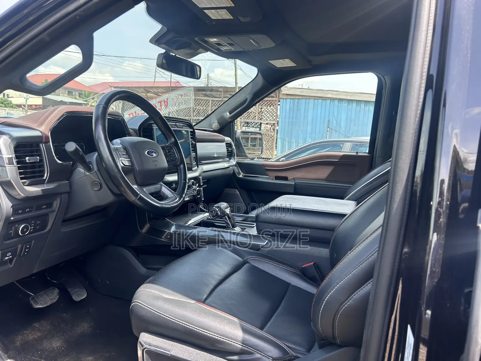 Ford F-150 2022 Black