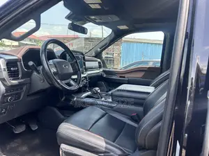 Ford F-150 2022 Black