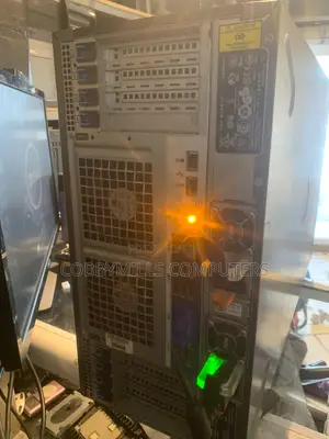 Server Dell PowerEdge T630 64GB Intel Xeon HDD 2T
