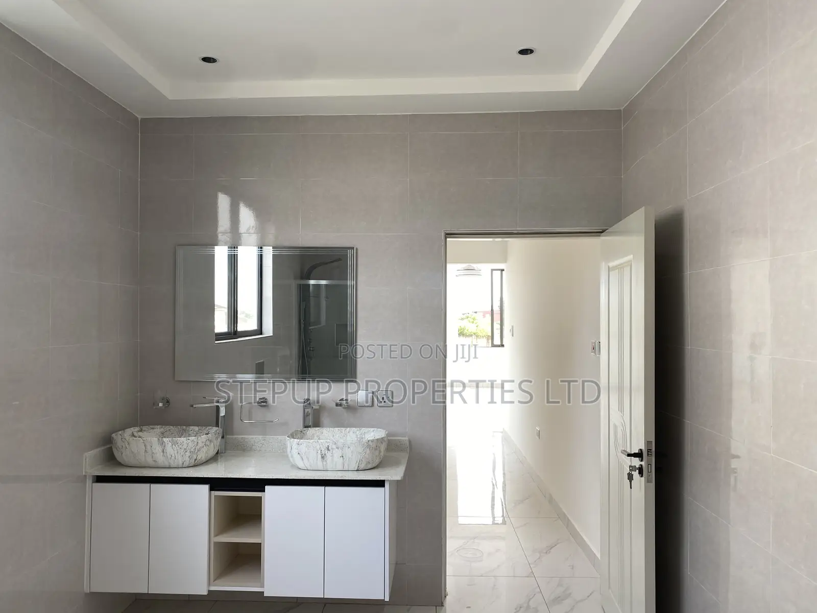 4bdrm House in Ogbojo, East Legon for sale