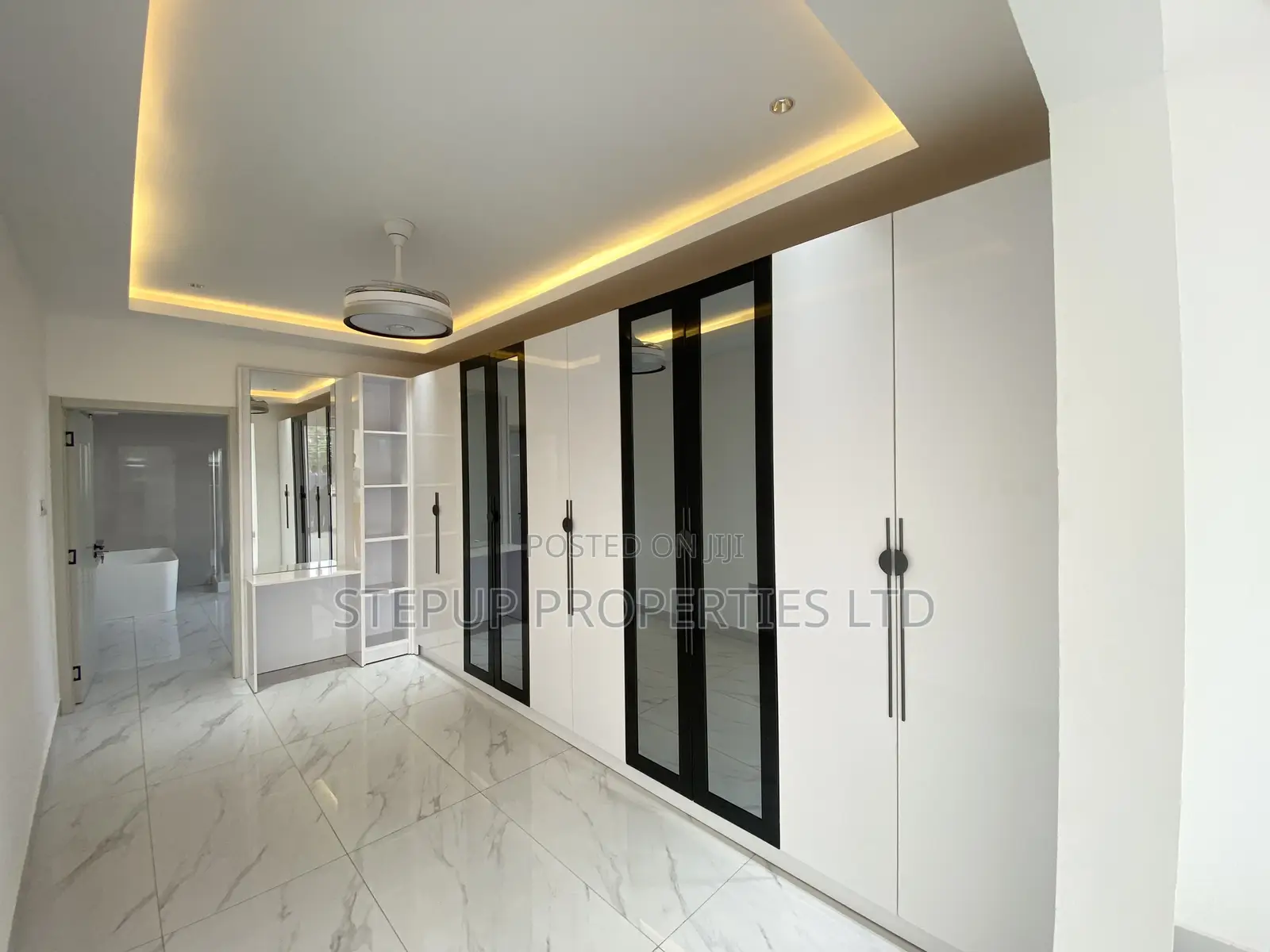 4bdrm House in Ogbojo, East Legon for sale
