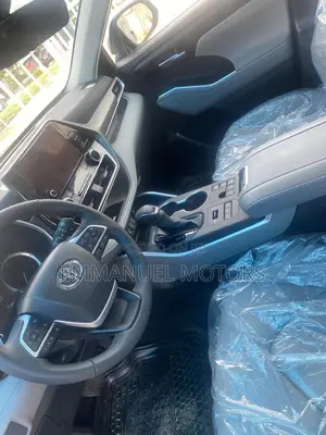 Toyota Highlander XLE AWD 2023 Gray