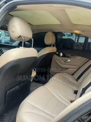 Mercedes-Benz C300 Base 4dr RWD Sedan (2.0L 4cyl 7A) 2015 Black