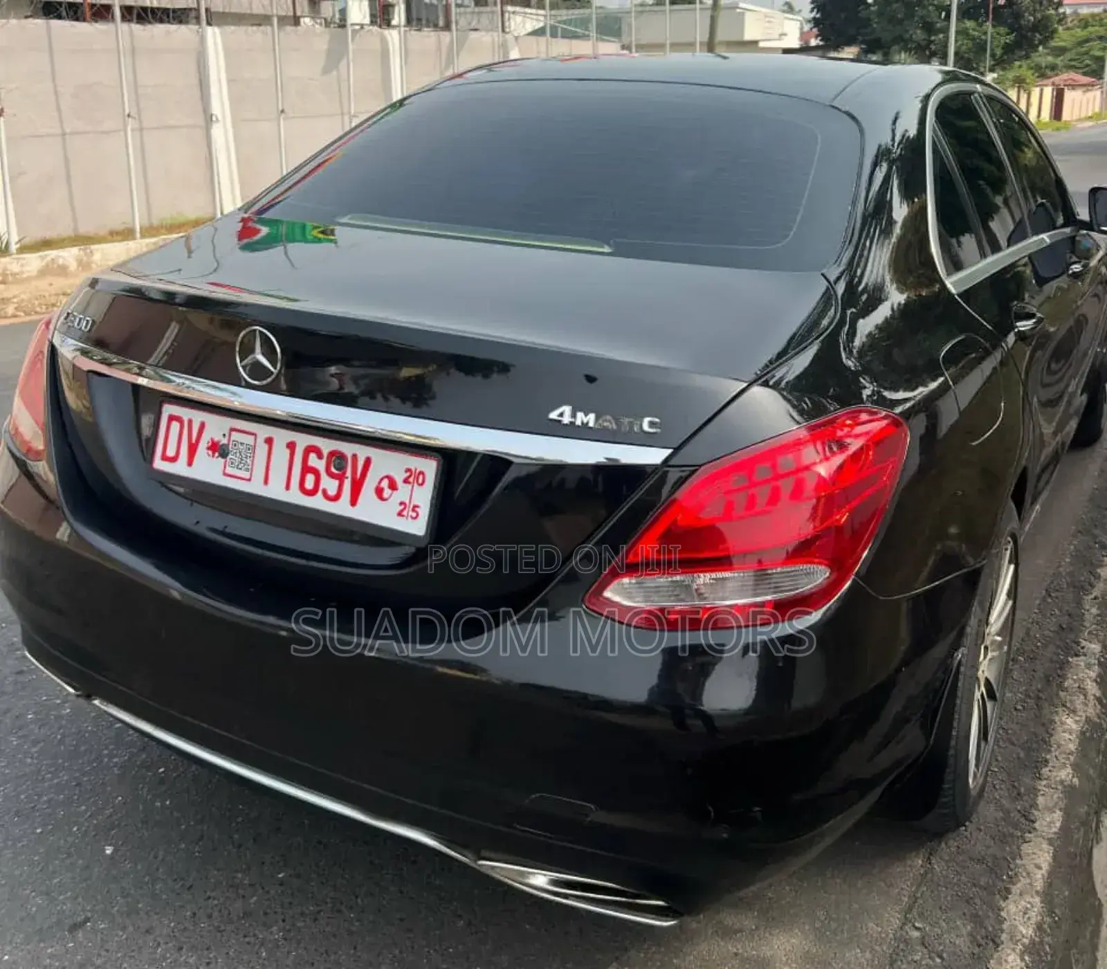 Mercedes-Benz C300 Base 4Matic Sedan AWD (2.0L 4cyl 7A) 2016 Black
