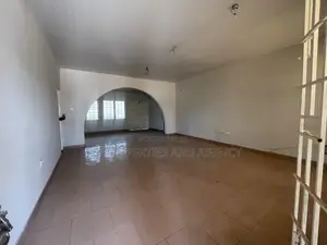 3bdrm House in Coastal, Spintex for rent