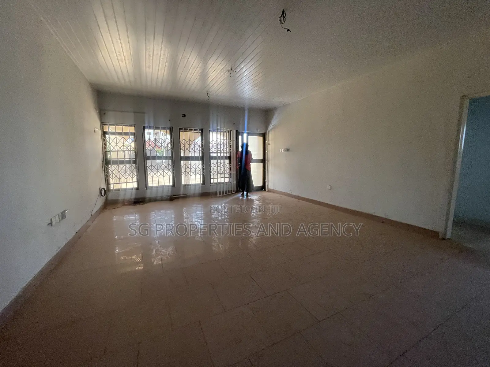 3bdrm House in Coastal, Spintex for rent