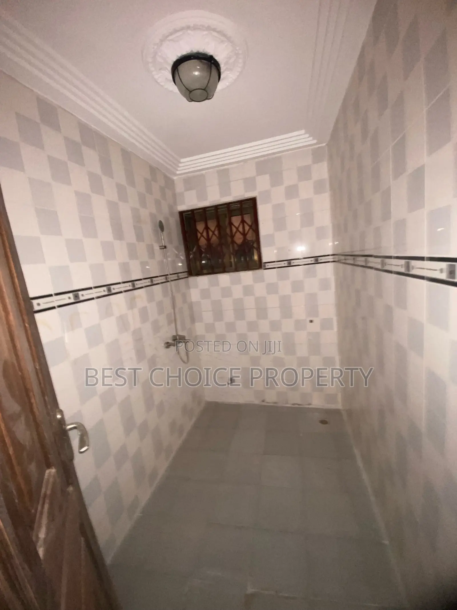 3bdrm Apartment in Lakeside Community 1 for rent