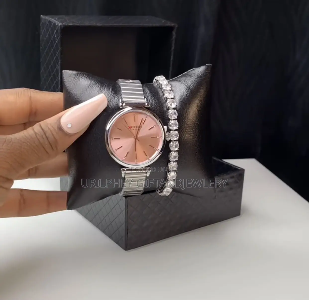 Ladies Watch With Bracelet