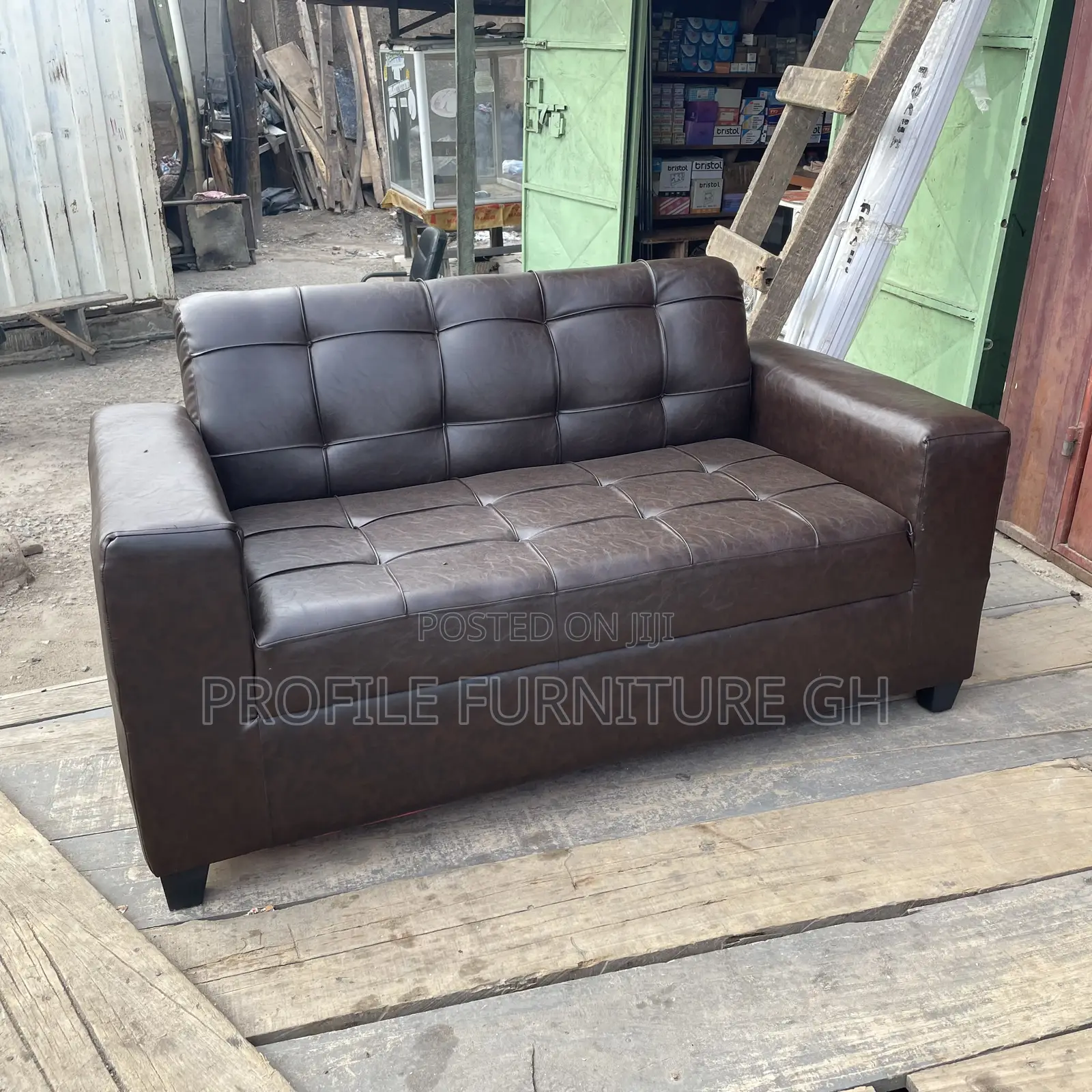 Solid Two In One Sofa Made With Sofa Foam//  Durable And Luxurious