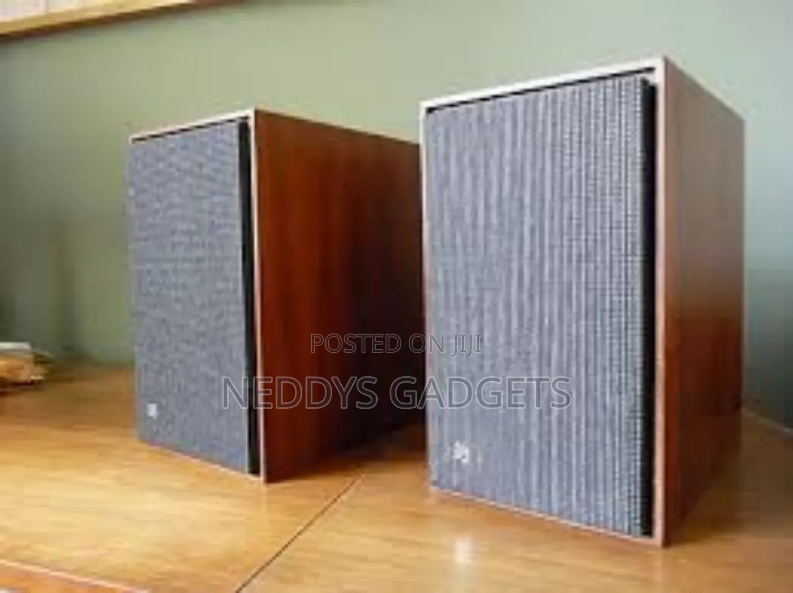B O Beovox 600 Speakers