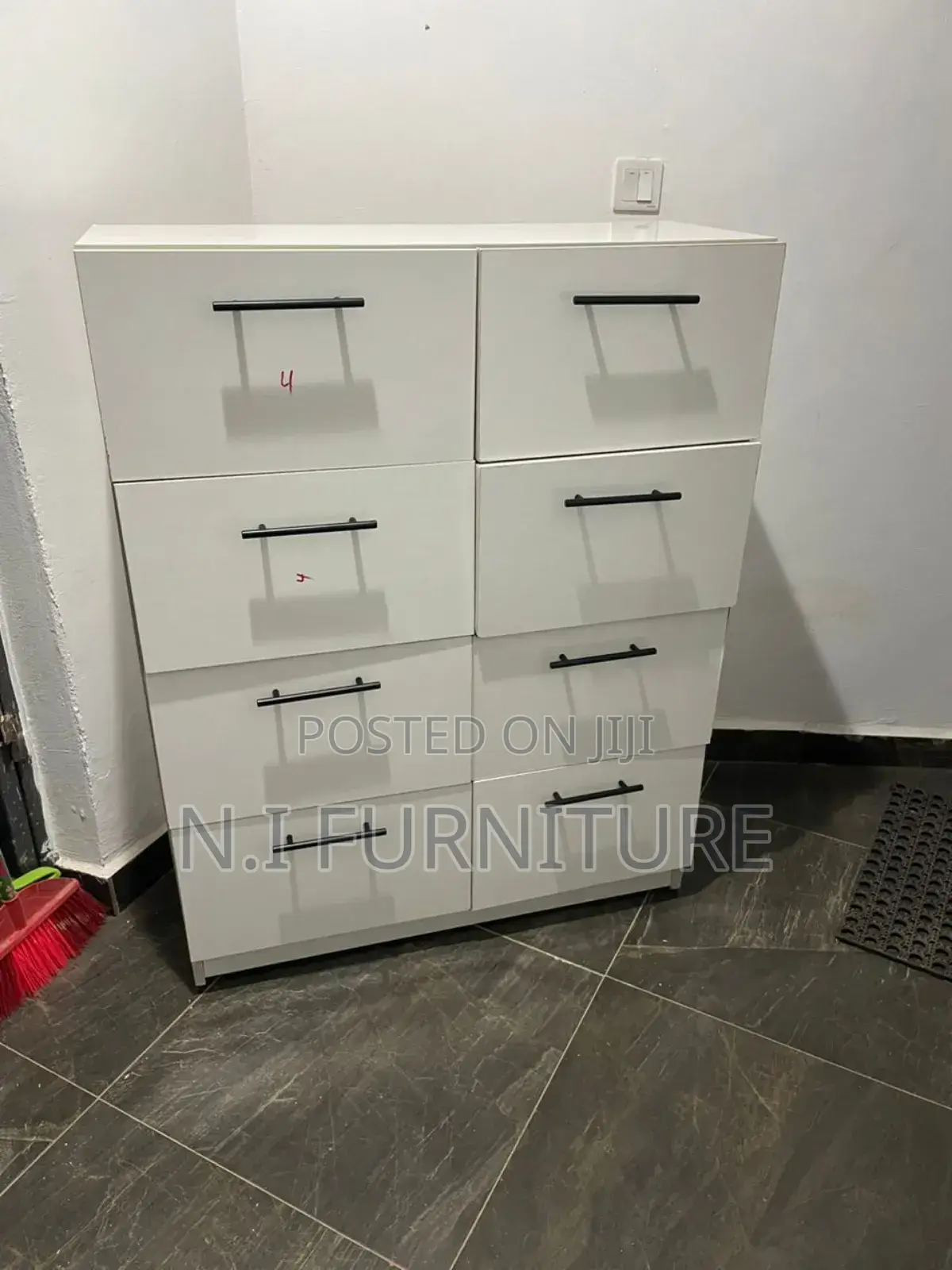 Chest Drawer