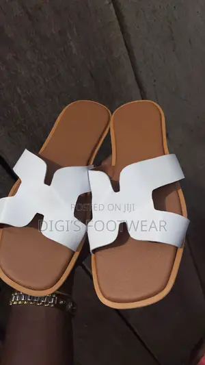 White Hermes Female Slippers