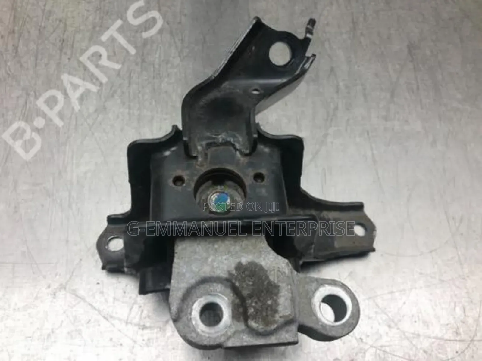 Toyota Vitz 2012-15 Engine Mount Left. Original.