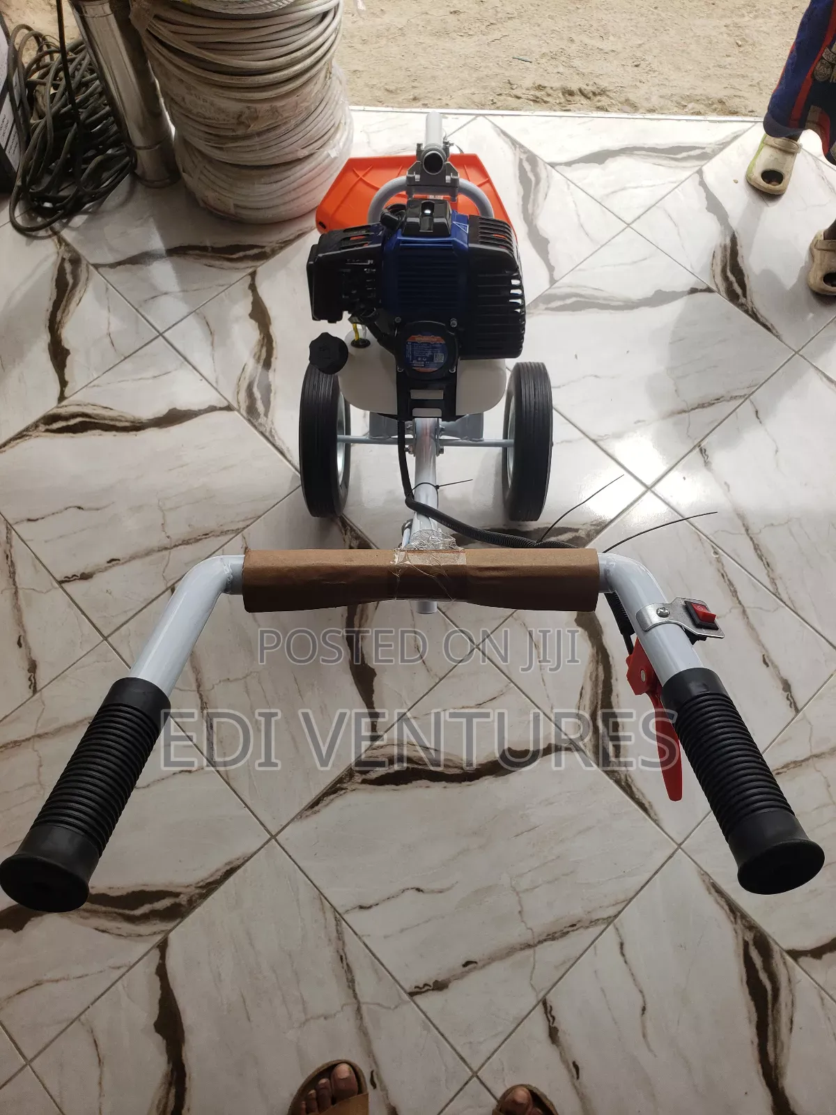 Wadfow Hand Push Gasoline Grass Trimmer Bush Cutter