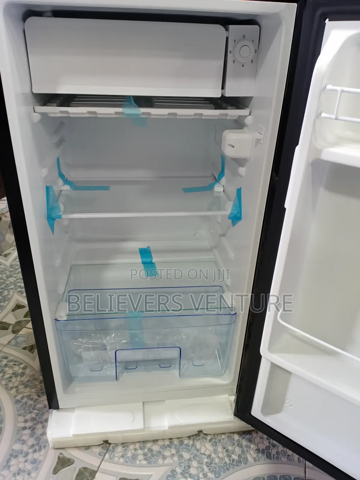 Mini Top Freezer Pearl Fridge 80 Liters