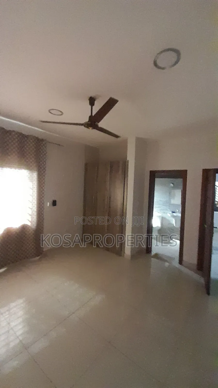5bdrm House in Adenta Foster Homes for sale