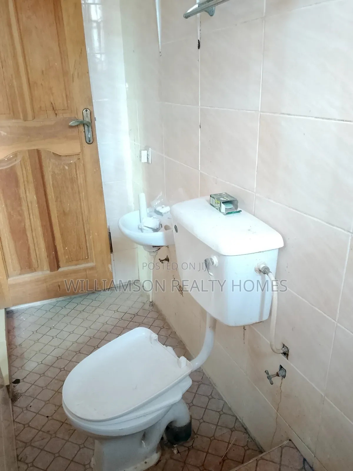 1bdrm Apartment in Hfc Estate Area, Spintex for rent