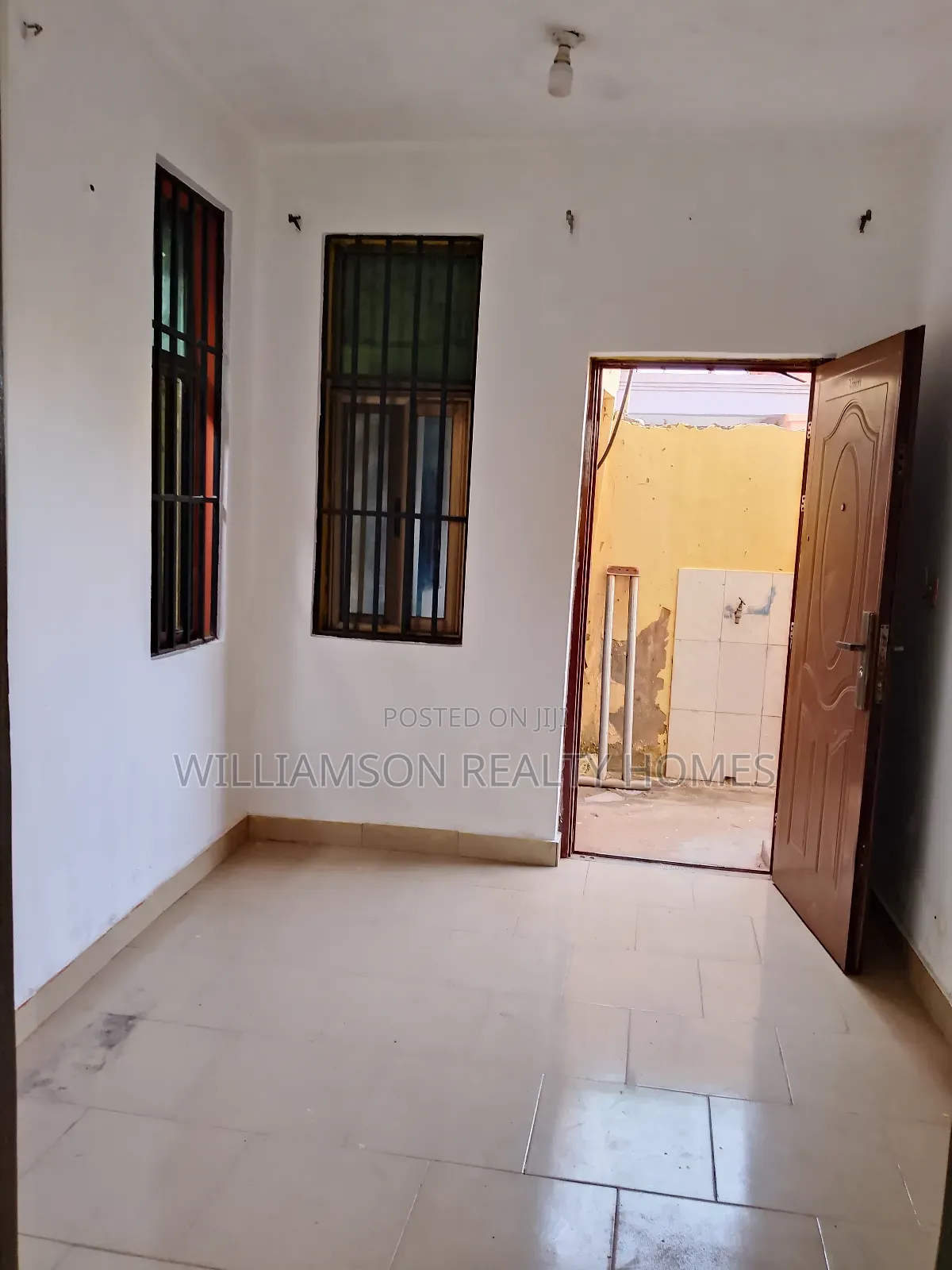 1bdrm Apartment in Hfc Estate Area, Spintex for rent