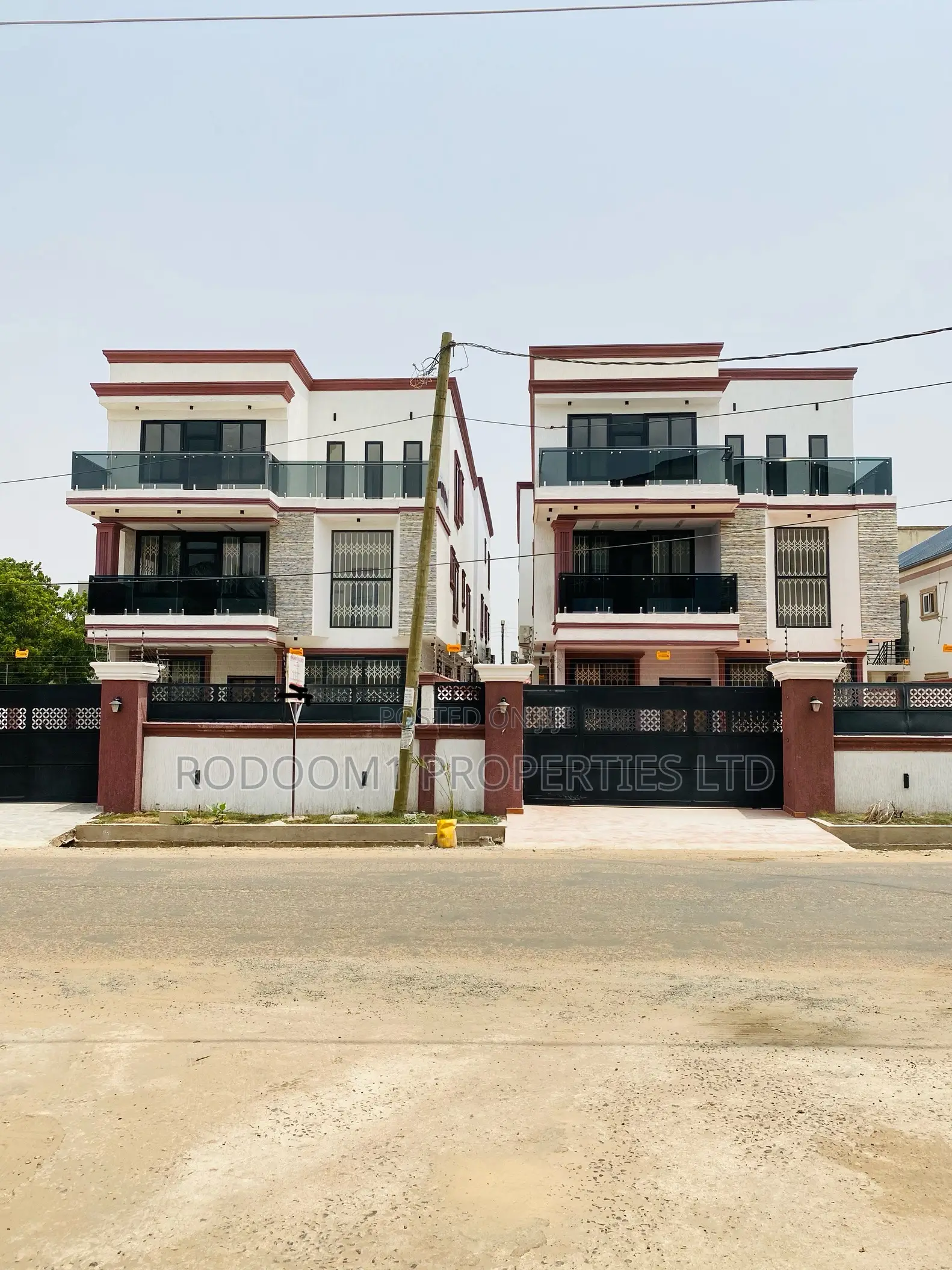 7bdrm House in East Legon Ogbojo for sale