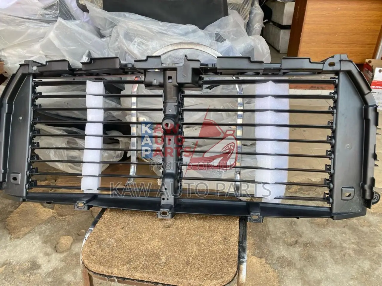 2017-2020  Ford F-150 Active Shutter Grille