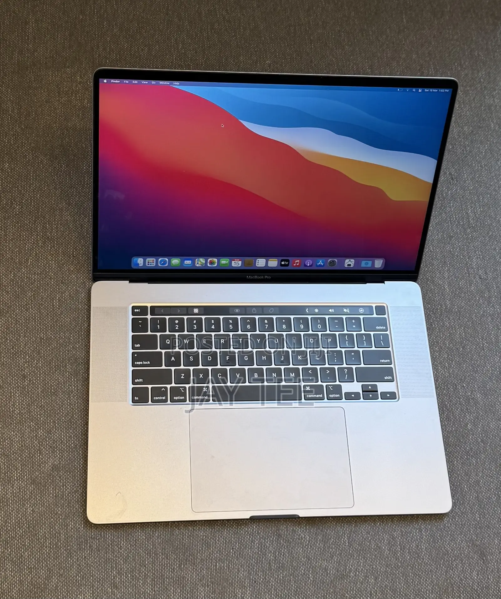 Laptop Apple MacBook Pro 2019 16GB Intel Core I7 SSD 512GB