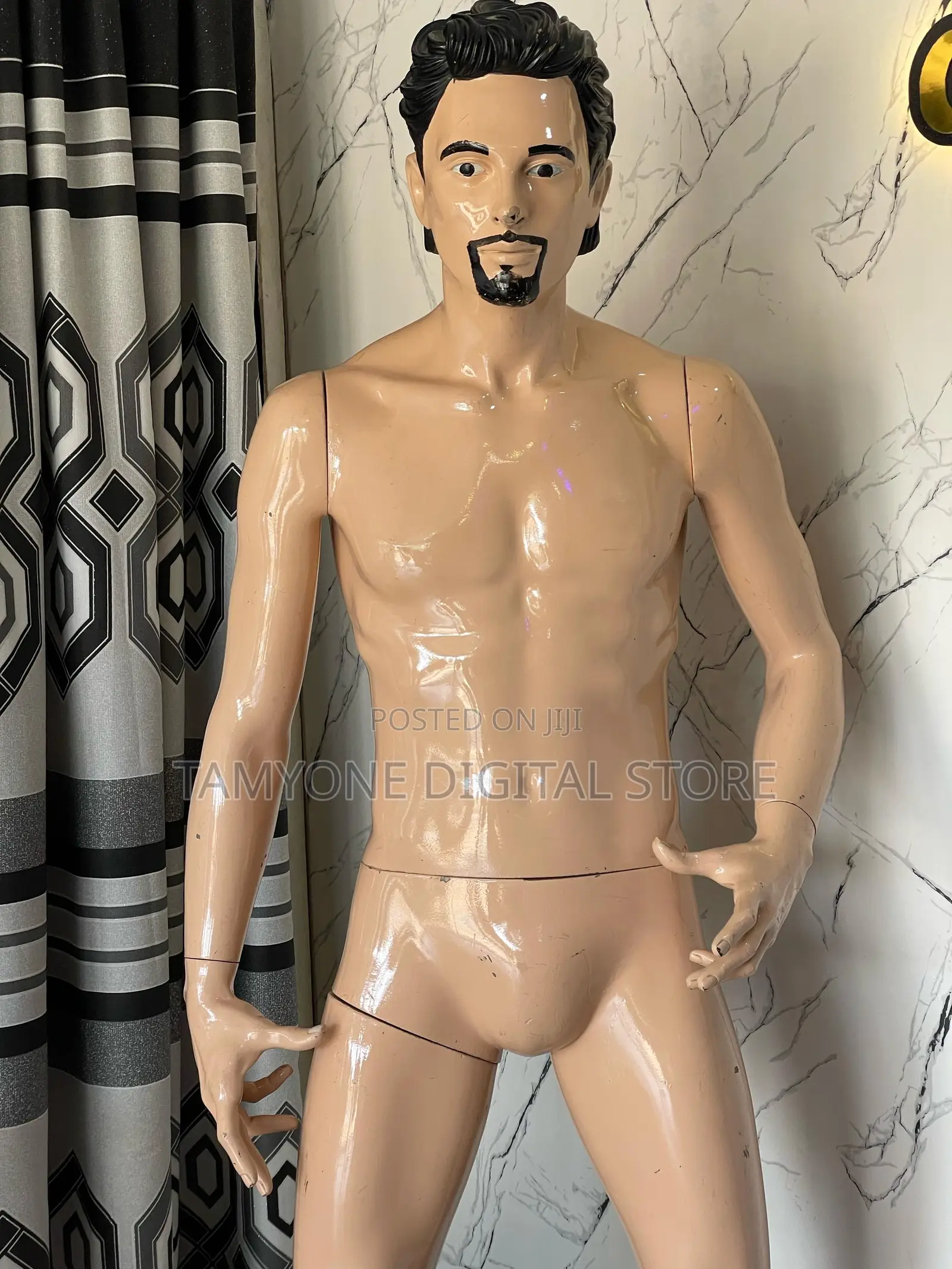 Male Mannequin