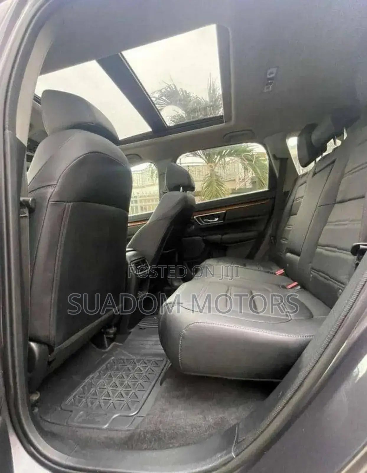 Honda CR-V Touring AWD 2019 Gray