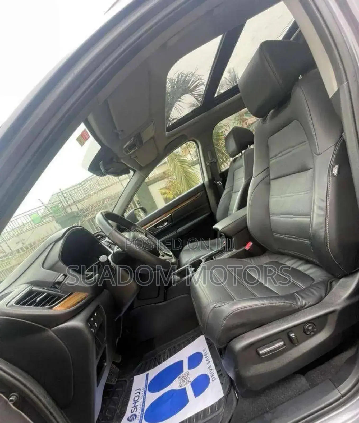 Honda CR-V Touring AWD 2019 Gray