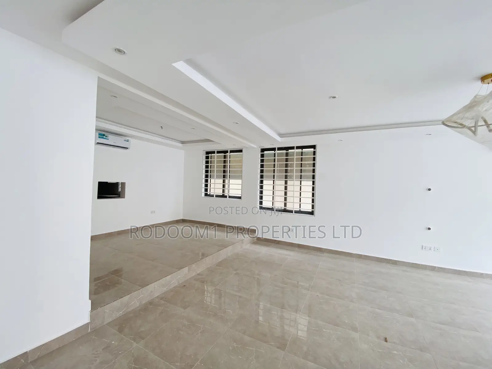 4bdrm House in East Legon Ogbojo for sale