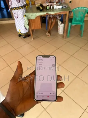 Apple iPhone 13 128 GB White